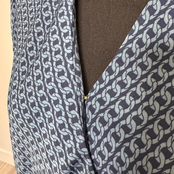 Michael Kors Chain Print Blue Front Faux Wrap Blouse (S) - Picture 4 of 8